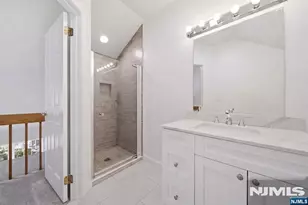 271 Village Cir Dr, Fort Lee, NJ 07024 - Photo 25