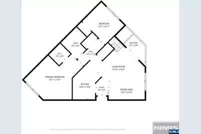 271 Village Circle Drive, Fort Lee, NJ 07024 - Photo 37