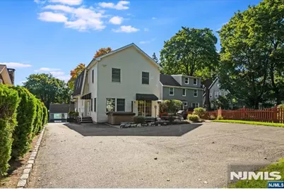 31 Elizabeth, Caldwell, NJ 07006 - Photo 9