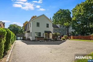31 Elizabeth, Caldwell, NJ 07006 - Photo 9