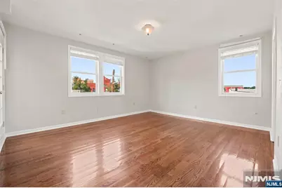 22 Sylvan Street 2A #2A, Rutherford, NJ 07070 - Photo 15