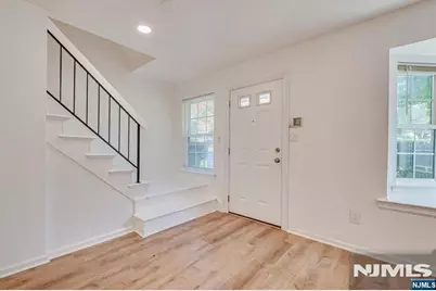 3302 Stonehedge Road 3302 #3302, Edison, NJ 08820 - Photo 11
