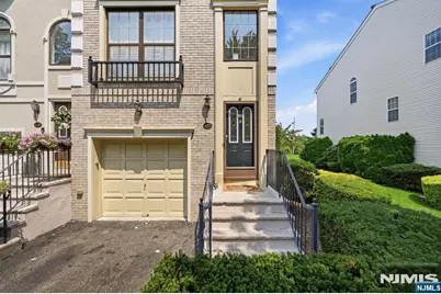 427 Hartford Drive 4028 #4028, Nutley, NJ 07110 - Photo 7