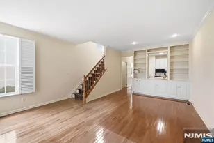427 Hartford Dr 4028, Nutley, NJ 07110 - Photo 11