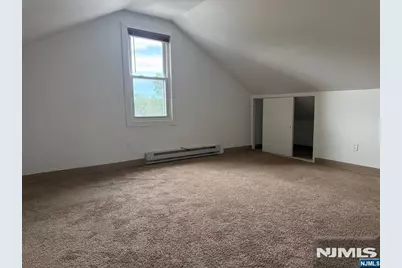 132 Merritt Avenue 2 #2, Bergenfield, NJ 07621 - Photo 13