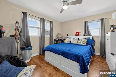 141 Highland Avenue, Bergenfield, NJ 07621 - Photo 17