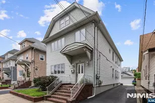 16 Washington Ave, Clifton, NJ 07011 - Photo 3