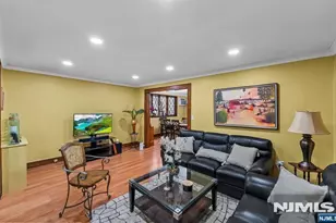 16 Washington Ave, Clifton, NJ 07011 - Photo 5
