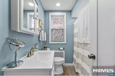 16 Washington Avenue, Clifton, NJ 07011 - Photo 17