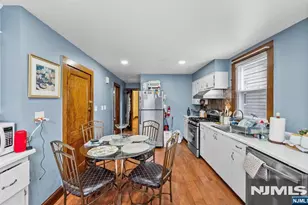 16 Washington Ave, Clifton, NJ 07011 - Photo 9