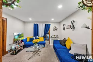 16 Washington Ave, Clifton, NJ 07011 - Photo 19