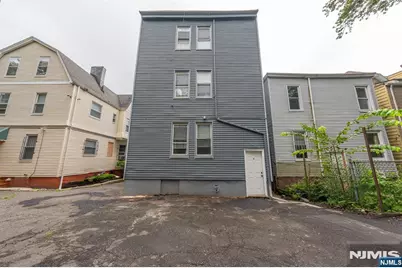 63 7th Street, Newark, NJ 07107 - Photo 31
