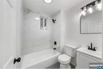 63 7th Street, Newark, NJ 07107 - Photo 7