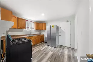 63 7th St, Newark, NJ 07107 - Photo 19