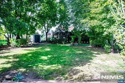 603 Fairlawn Parkway, Saddle Brook Township, NJ 07663 - Photo 43