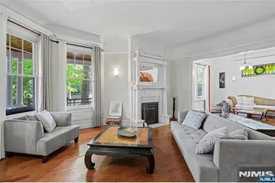 205 Grand Avenue, Leonia, NJ 07605 - Photo 15