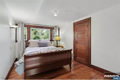 205 Grand Avenue, Leonia, NJ 07605 - Photo 33