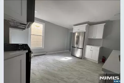 467 21st Avenue, Paterson, NJ 07513 - Photo 9