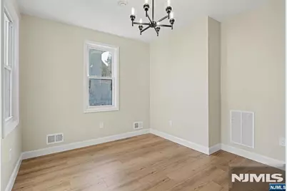 22 W Central Avenue, Bergenfield, NJ 07621 - Photo 17