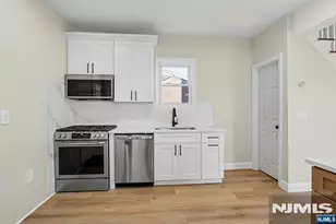 22 W Central Ave, Bergenfield, NJ 07621 - Photo 9