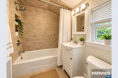479 Poplar Avenue, Maywood, NJ 07607 - Photo 9