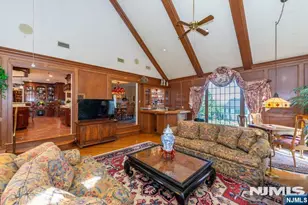 45 Cheryl Hills Dr, Hawthorne, NJ 07506 - Photo 15