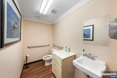 89 Anderson Avenue, Fairview, NJ 07022 - Photo 9