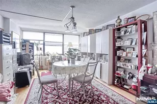 7004 Blvd East 20E, Guttenberg, NJ 07093 - Photo 5