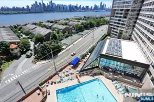 7004 Blvd East 20E, Guttenberg, NJ 07093 - Photo 27