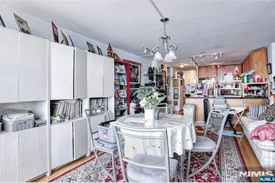 7004 Boulevard East 20E #20E, Guttenberg, NJ 07093 - Photo 13