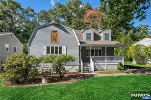 87 Calumet Ave, Oakland, NJ 07436 - Photo 3