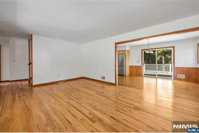 87 Calumet Avenue, Oakland, NJ 07436 - Photo 7