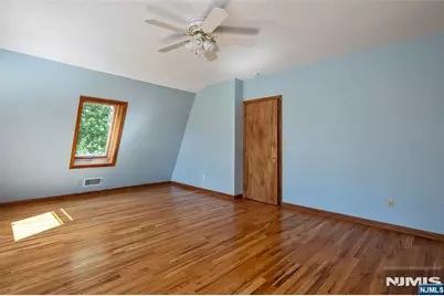 87 Calumet Avenue, Oakland, NJ 07436 - Photo 23