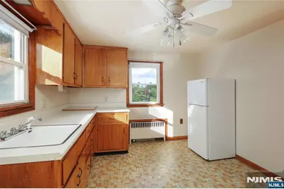 66 Jannarone Street, Belleville, NJ 07109 - Photo 23