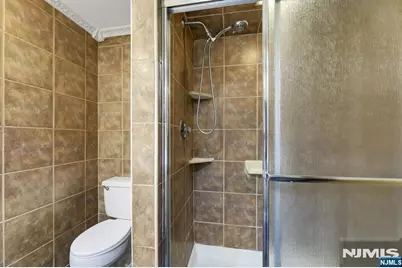 468 Liberty Street 201 #201, Little Ferry, NJ 07643 - Photo 21