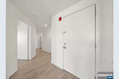 3218 City Place, Edgewater, NJ 07020 - Photo 7