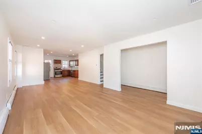 160 Bloomfield Avenue A #A, Verona, NJ 07044 - Photo 7