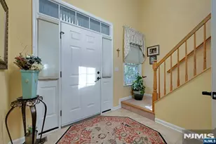 84 Emily Pl, Parsippany, NJ 07054 - Photo 9