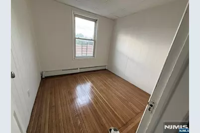72 Hazelton Street 3 #3, Ridgefield Park, NJ 07660 - Photo 9