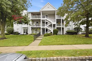 1147 Sycamore Ln, Mahwah, NJ 07430 - Photo 1