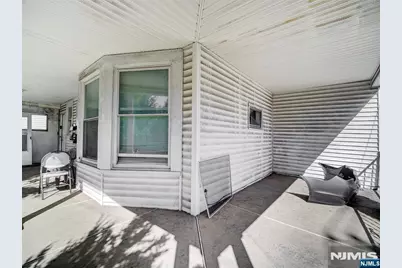 199 Weequahic Avenue, Newark, NJ 07112 - Photo 19