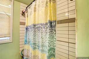199 Weequahic Ave, Newark, NJ 07112 - Photo 9