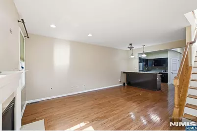 448 Hartford Drive 4049 #4049, Nutley, NJ 07110 - Photo 15