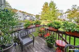 26 Meadow Pond Rd, Hamburg, NJ 07419 - Photo 23