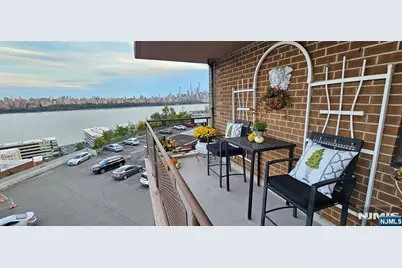 8800 Boulevard East 4E #4E, North Bergen, NJ 07047 - Photo 3