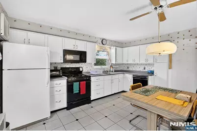 177 Eagle Street, North Arlington, NJ 07031 - Photo 3