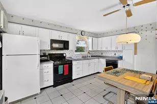 177 Eagle St, North Arlington, NJ 07031 - Photo 3