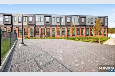 315 Railroad Avenue 203 #203, East Rutherford, NJ 07073 - Photo 25