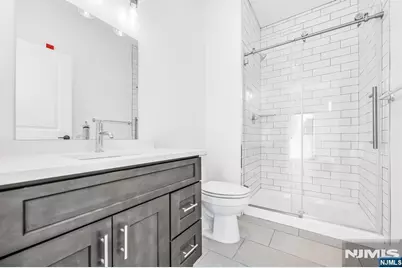 315 Railroad Avenue 203 #203, East Rutherford, NJ 07073 - Photo 15