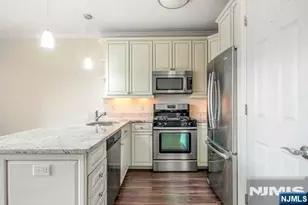 55 E Emerson Plaza 203, Emerson, NJ 07630 - Photo 13